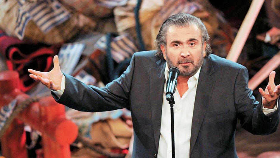 Επιστρέφει στη μικρή οθόνη ο Λαρισαίος Λάκης Λαζόπουλος με το «Αλ Τσαντίρι Νιουζ»