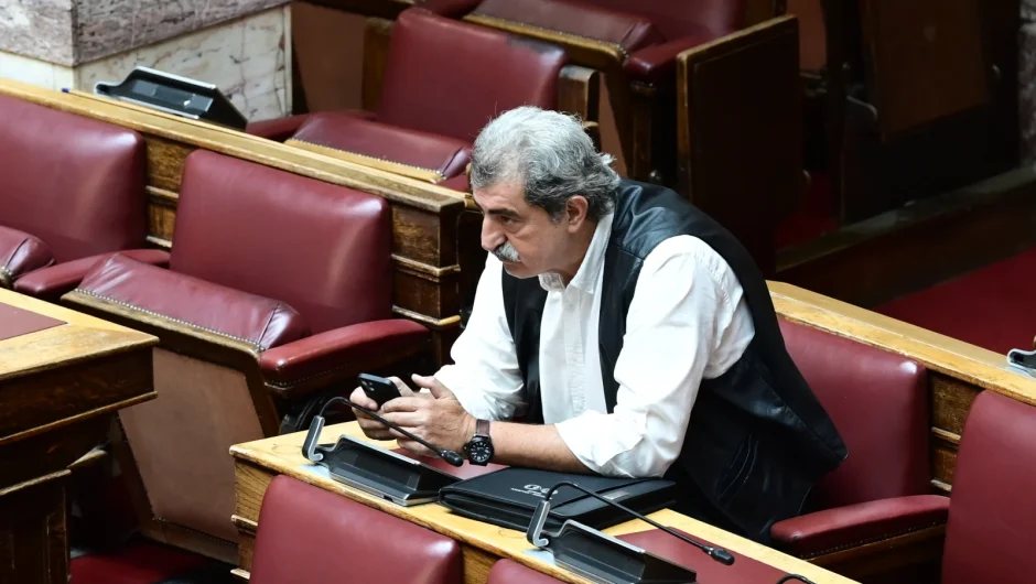 Το δίλημμα των «87»: Ναι ή όχι στην πρόταση μομφής του Πολάκη;