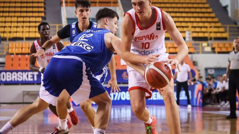 Ισπανία – Ελλάδα 77-71: Η Εθνική Παίδων «λιποθύμησε» και έμεινε εκτός τελικού στο Eurobasket U16