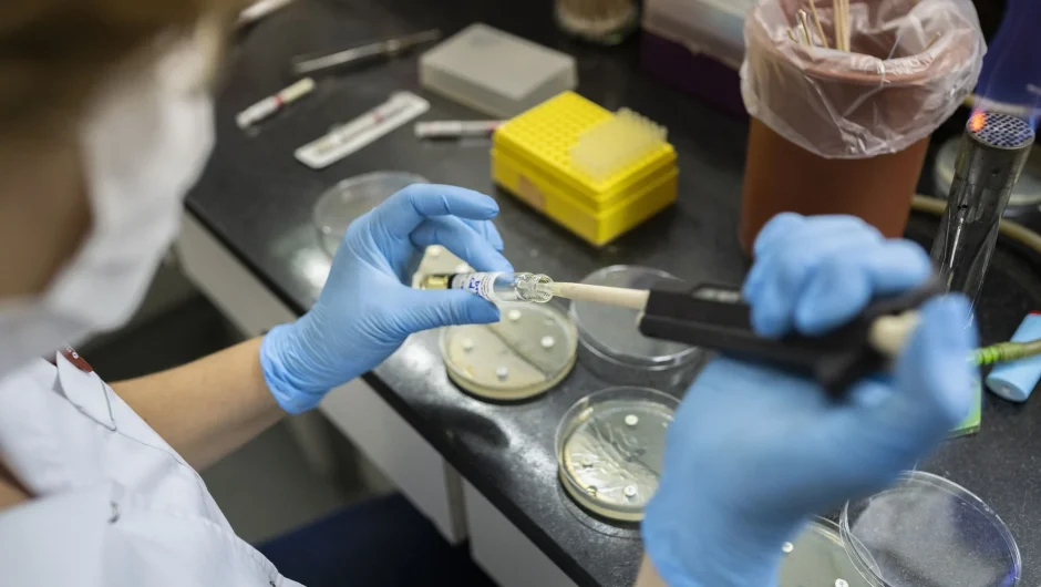 Χολέρα: Ο ΠΟΥ ανησυχεί για την «κρίσιμη έλλειψη» εμβολίων