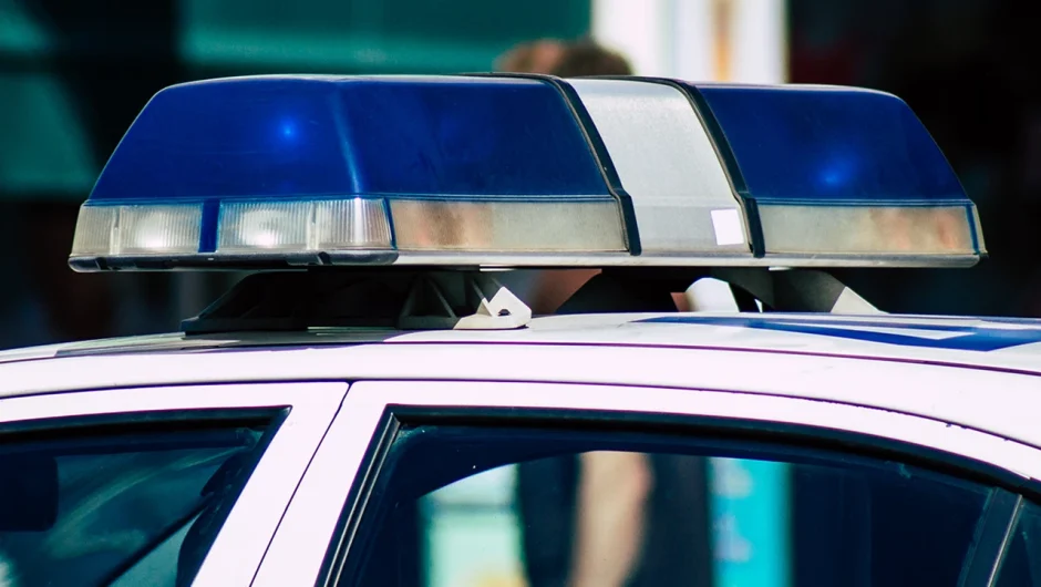 Χαμός στον Βόλο – Άνδρας υπό την επήρεια μέθης οδηγούσε ανάποδα σε κεντρική οδό, του έκαναν 30 αλκοτέστ