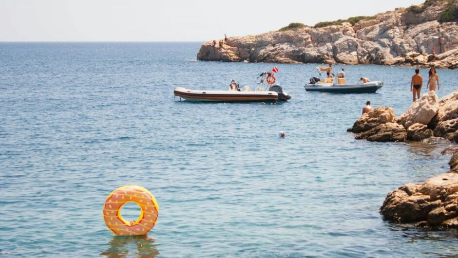 Ελλάδα: Δεύτερη στη λίστα με τους πιο φιλικούς ανθρώπους παγκοσμίως – Ποια χώρα είναι πρώτη;