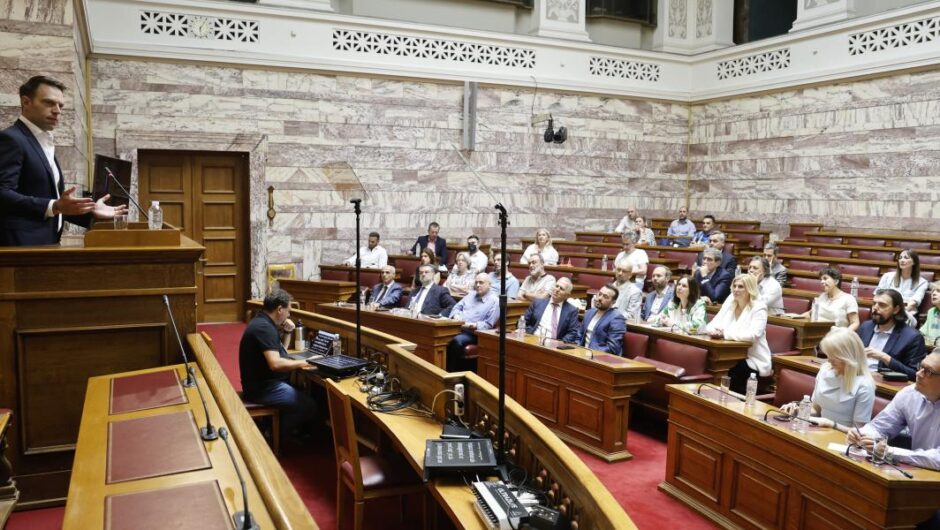 Στέφανος Κασσελάκης / Θα αλλάξουν όλα στο καταστατικό συνέδριο – Ο ΣΥΡΙΖΑ θα απωλέσει τάσεις και φράξιες
