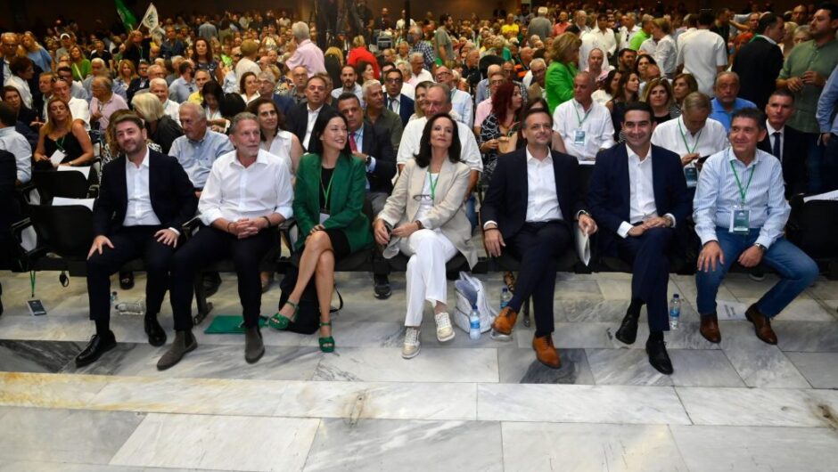ΠΑΣΟΚ: Κώλυμα στον αδιαμεσολάβητο διάλογο του ντιμπέιτ που πρότεινε ο Ανδρουλάκης