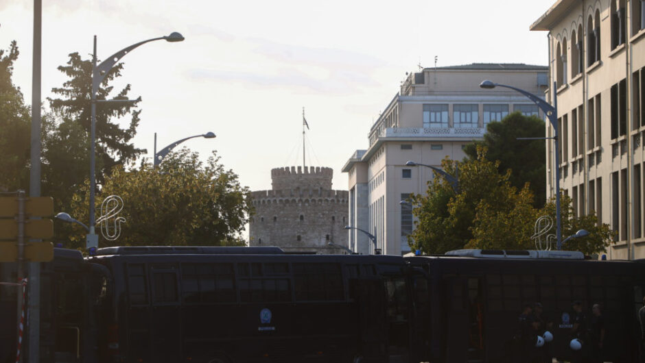 “Φρούριο” η Θεσσαλονίκη – Αναζητά στρατηγικό αφήγημα ο στριμωγμένος Μητσοτάκης