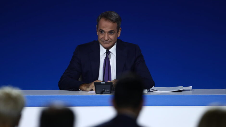 Πλάτες από Μητσοτάκη στο καρτέλ της ενέργειας