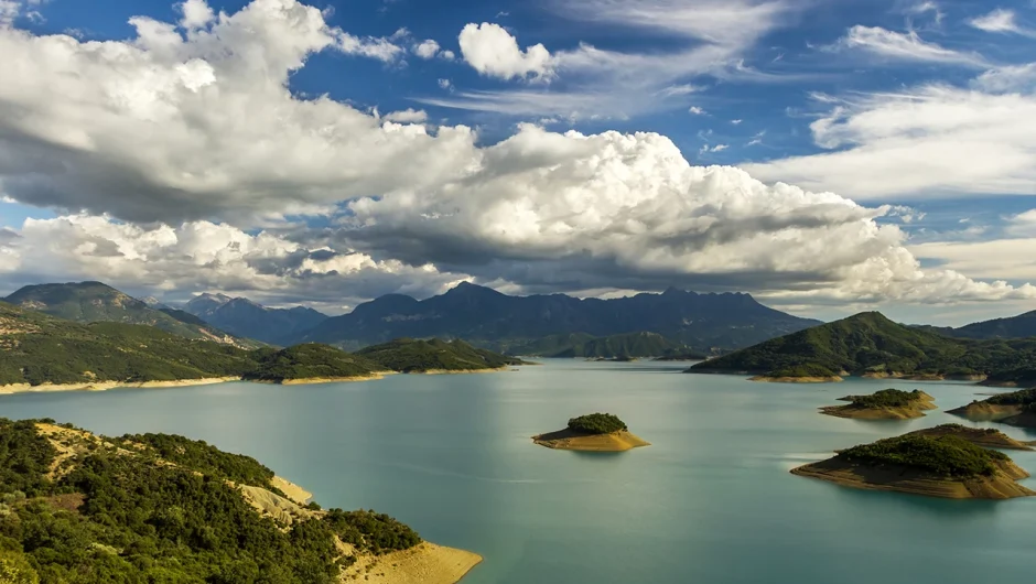 Ο Αχελώος «ξεδιψά» την Αττική – Το σχέδιο για την αντιμετώπιση της λειψυδρίας
