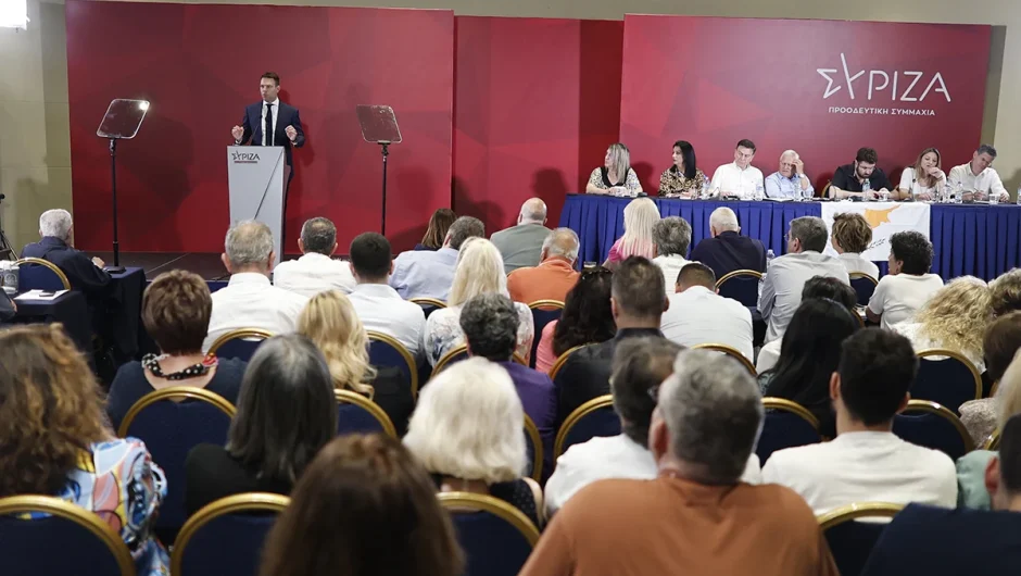 Τηλεφωνήματα και γιάφκες στον ΣΥΡΙΖΑ για την πρόταση μομφής