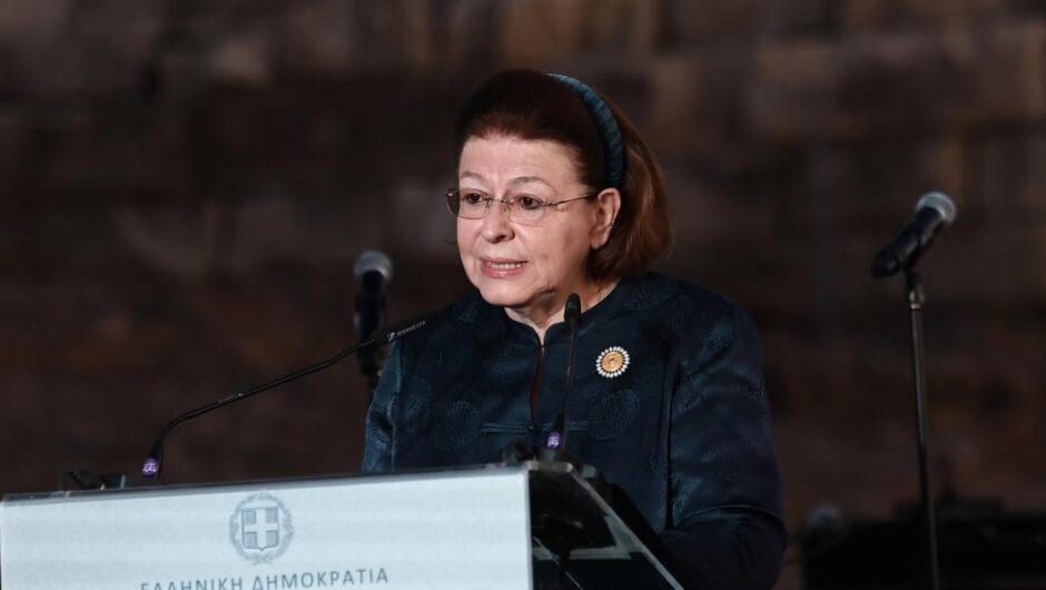 Μενδώνη για Μαρινέλλα / Οι ιδιώτες φταίνε που δεν υπήρχε ασθενοφόρο στο Ηρώδειο