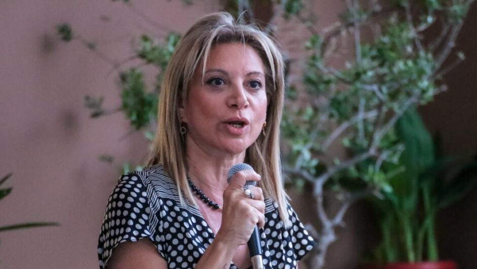Μαρία Καρυστιανού / Είναι αποκλεισμένη από την ΕΡΤ – Της ακύρωσαν πρόσκληση να μιλήσει