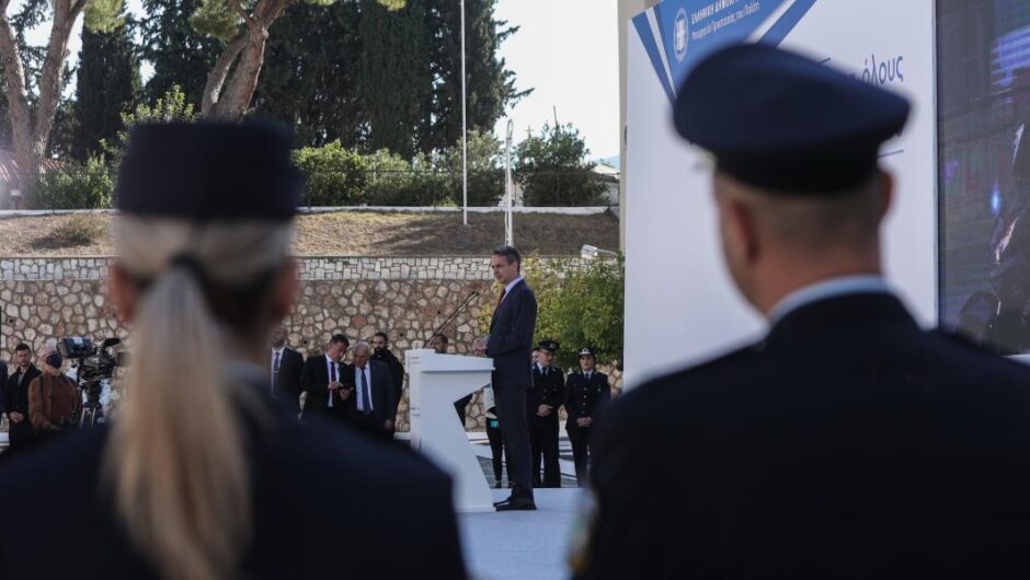 ΠΟΑΣΥ / Οργή αστυνομικών κατά Μητσοτάκη – «Σας φτύνουμε, δεν ψιχαλίζει»