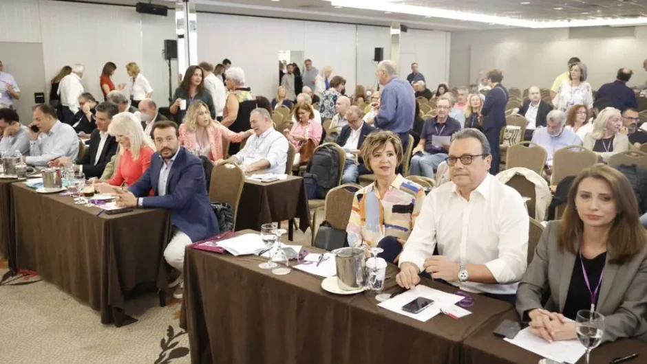 Μένουν μέχρι να φύγουν