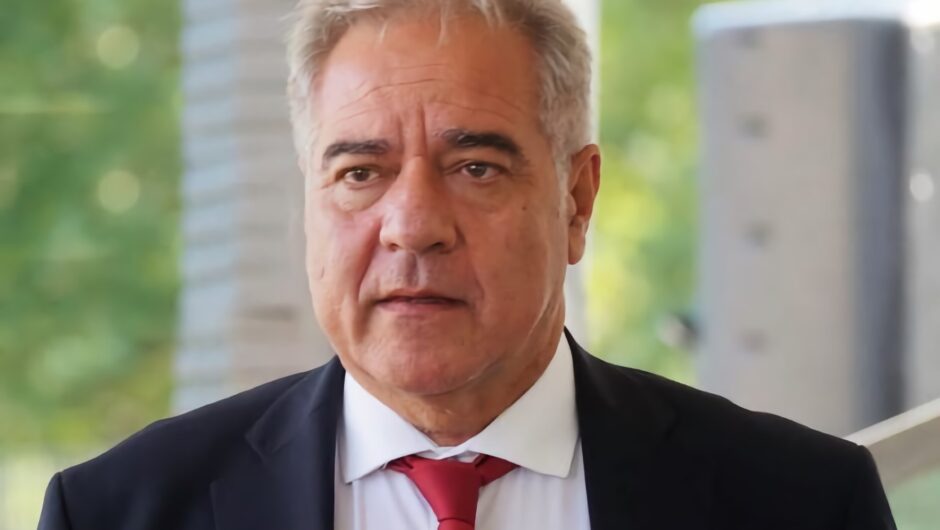 Απάντηση Σερέτη: «Εντελώς ψευδή τα όσα ακούστηκαν στη σημερινή συνέντευξη Τύπου»