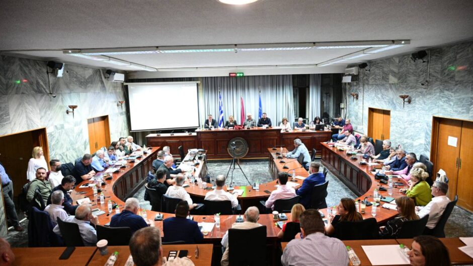 Συναυλία στη Λάρισα, στη μνήμη των θυμάτων των Τεμπών εξετάζει ο Δήμος Λαρισαίων