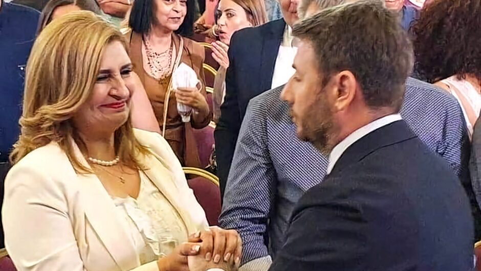 ΠΑΣΟΚ: Αλλαγές σε πρόσωπα ετοιμάζει ο Ανδρουλάκης μετά τη νίκη του – Προς αντικατάσταση η Λαρισαία γραμματέας της Κ.Ο. Ευαγγελία Λιακούλη