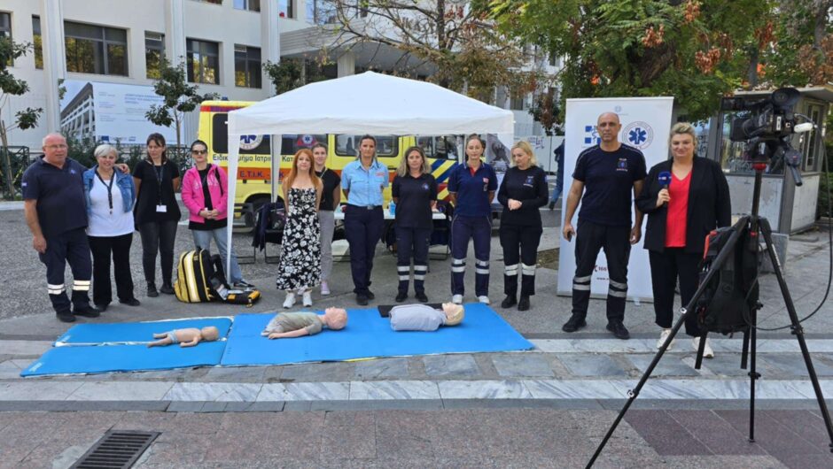 Συνεχίζονται τα προγράμματα πρώτων βοηθειών από την εκπαιδευτική ομάδα του ΕΚΑΒ Θεσσαλίας (φωτ.)