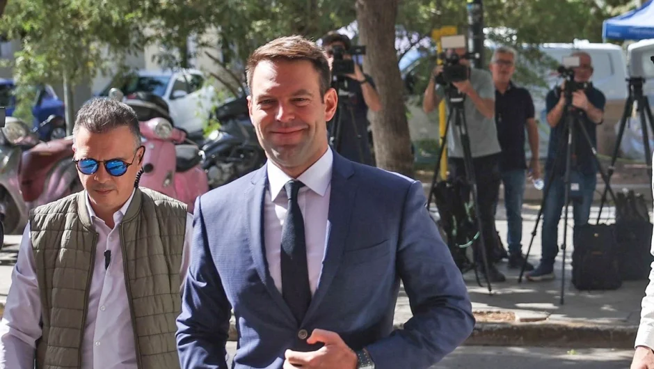 Το πρώτο μήνυμα Κασσελάκη μετά τον αποκλεισμό: «Η Αριστερά αποκλείεται να αποκλείει – Πάρτε τον ΣΥΡΙΖΑ στα χέρια σας» (βίντεο)