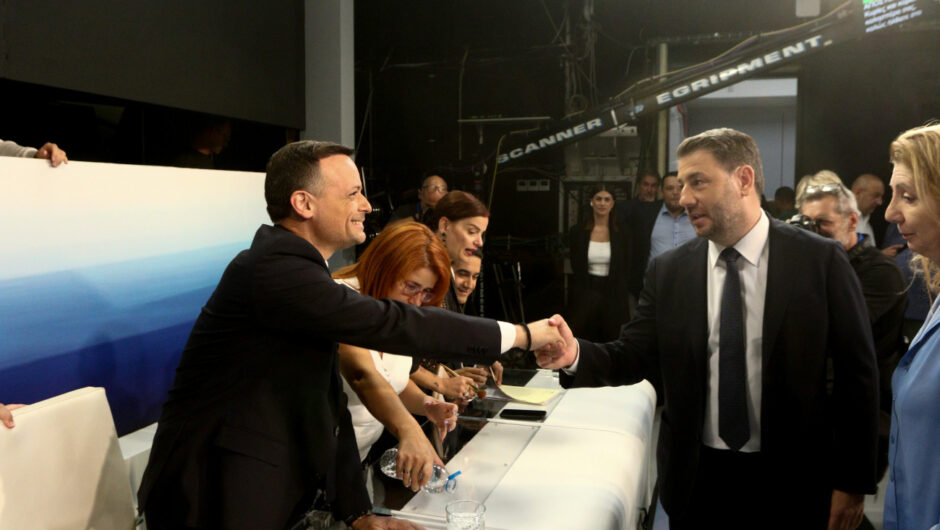 Εκλογές ΠΑΣΟΚ: Τα μηνύματα Ανδρουλάκη – Δούκα και ο γρίφος του β’ γύρου