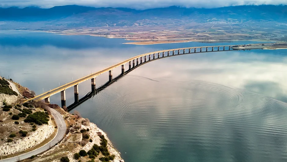 Η εντυπωσιακή γέφυρα των ερωτευμένων στην Κοζάνη και ο μύθος με τις νεράιδες