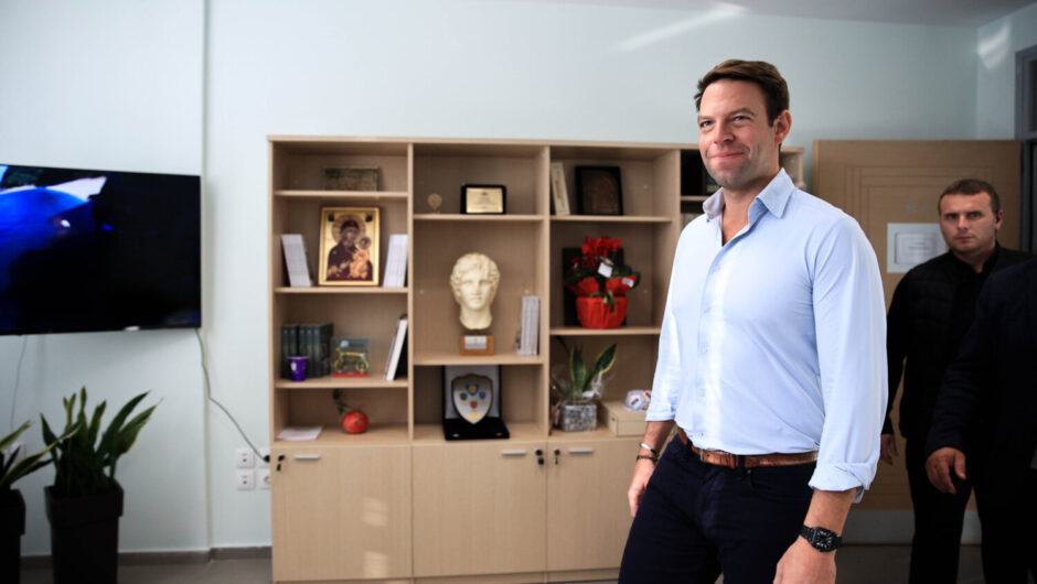 Ο Στ. Κασσελάκης ξαναχτυπά: έδωσε στη δημοσιότητα συγκεντρωτικά αποτελέσματα ανά νομό