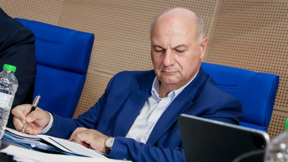 Ο Τσιάρας έχει νεύρα – Δείτε τον λόγο