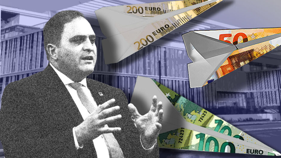 Λογαριασμοί εκατομμυρίων με συμπτώσεις