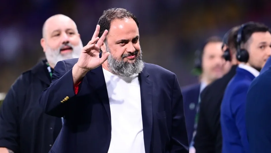 Nέο δημοσίευμα των New York Times για την αντιδικία Μαρινάκη – Καρυπίδη: Σοκαριστικές καταγγελίες για τη «Θύρα 7», τον Ρουμπέτη και «στημένα παιχνίδια»