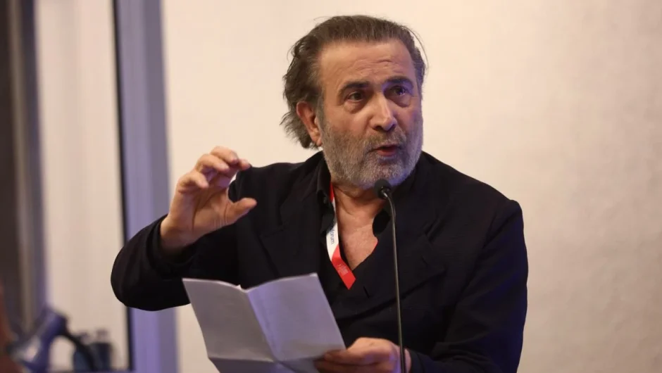 Ο Λάκης Λαζόπουλος σαρκάζει τα στελέχη του ΣΥΡΙΖΑ: «Αυτοί θέλουν να διακριθούν σε ένα άθλημα που δεν υπάρχει» (βίντεο)