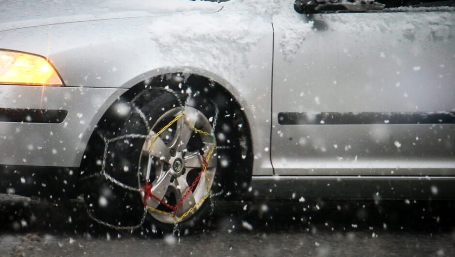 Αντιολισθητικές αλυσίδες: Βαρύ πρόστιμο αν δεν έχετε στο αυτοκίνητό σας – Πόσο είναι