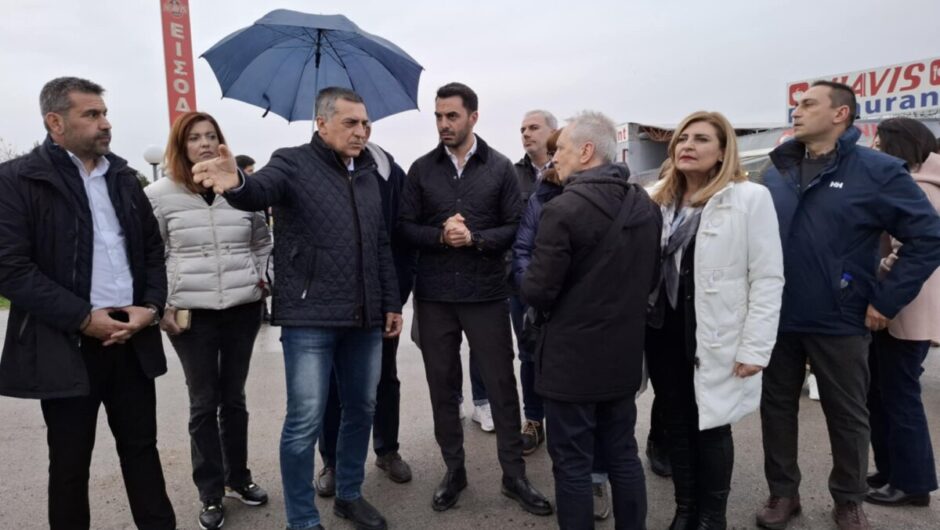 Ε. Λιακούλη – Α. Νικολαϊδης – Μ. Χριστοδουλάκης: «Αποκαλύπτουμε όλες τις χρηματοδοτήσεις: Η Κυβέρνηση εγκατέλειψε τη Θεσσαλία» – Εικόνες από την περιοδεία