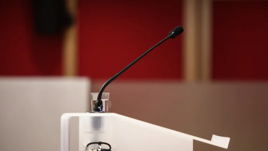 «Συνεννόηση προοδευτικών δυνάμεων»: Μια χίμαιρα που -ευτυχώς- δεν οδηγεί πουθενά