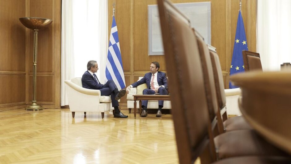 Ο Κυριάκος κερδίζει οριακά τον Κανένα, ο Stefanos περιμένει απαντήσεις από σένα
