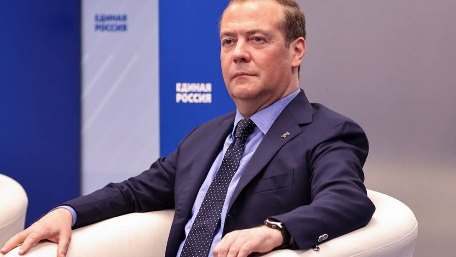 Ντμίτρι Μεντβέντεφ: Νέες απειλές – «Η Ευρώπη πρέπει να τιμωρηθεί με όλα τα διαθέσιμα μέσα»