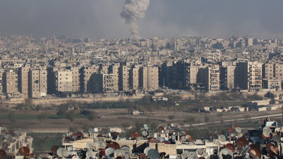 Χάος στη Συρία – Καταρρέει το κράτος, ζωντανός εφιάλτης για τους πολίτες