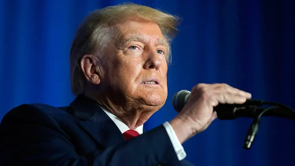 Η ολιγαρχία κάνει κουμάντο