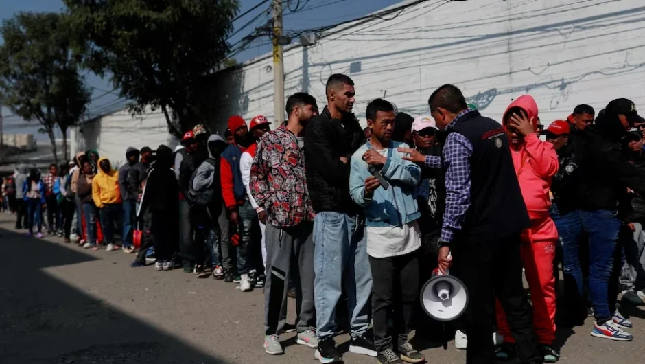 Μεξικό: Αρνήθηκε να προσγειωθεί αεροσκάφος με μετανάστες από τις ΗΠΑ