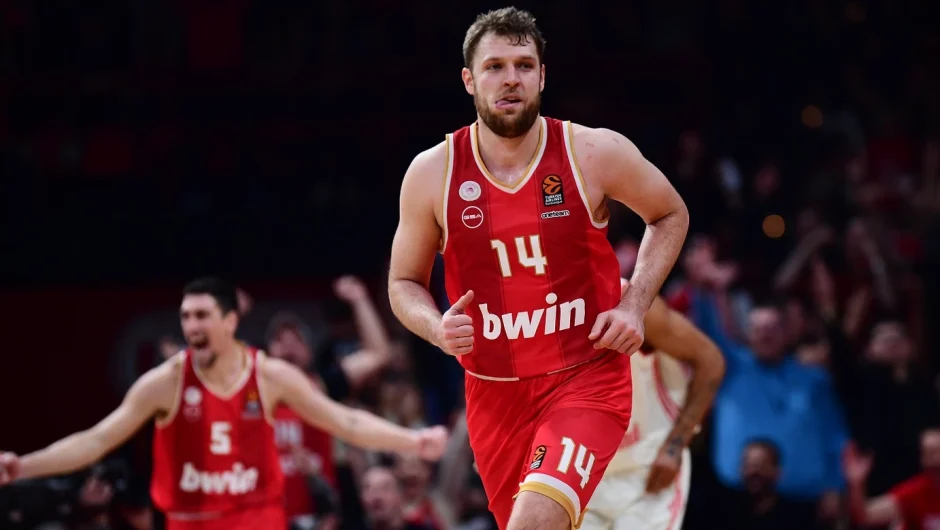 Ολυμπιακός – Μπάγερν Μονάχου 112-69: Μόνος στην κορυφή με 45άρη Βεζένκοβ