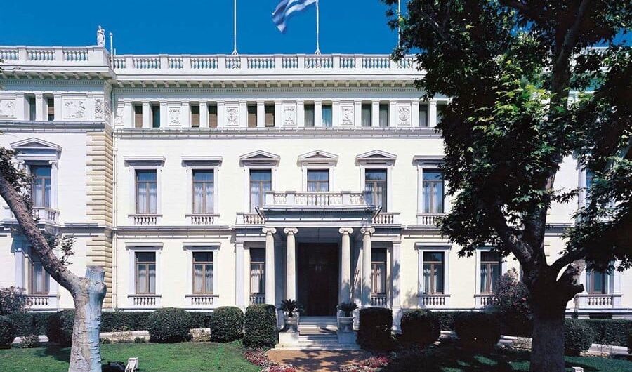 Προεδρία της Δημοκρατίας: Τα σενάρια για το όνομα, το παρασκήνιο και οι αντιδράσεις των πολιτικών κομμάτων