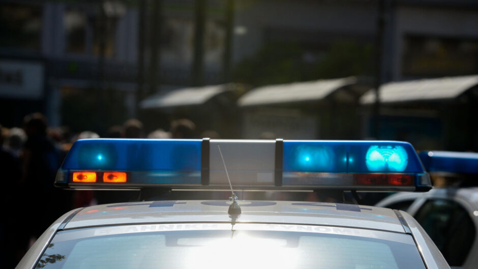 Λάρισα: Διπλό φονικό – Ταμπουρωμένος ο δράστης στο κατάστημά του