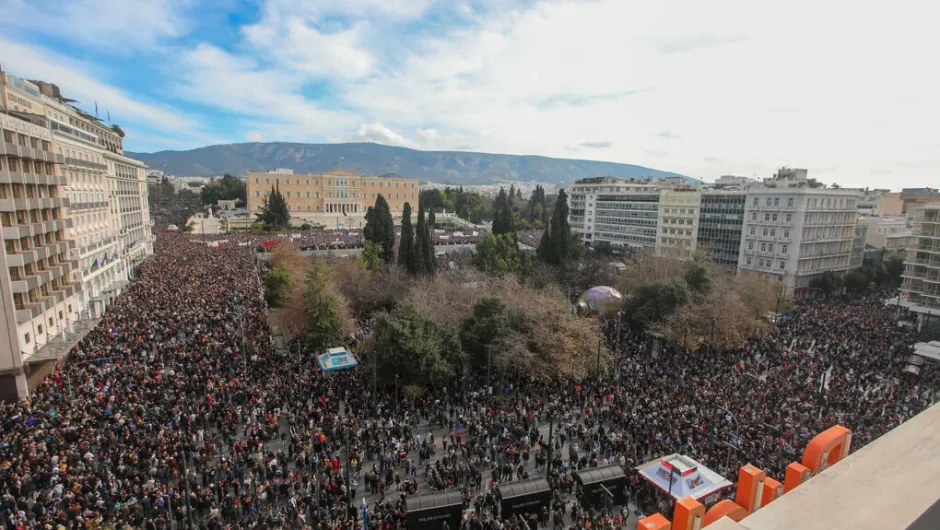 «Δεν έχω οξυγόνο» – Όλες οι συγκεντρώσεις σε Ελλάδα και εξωτερικό για τα Τέμπη