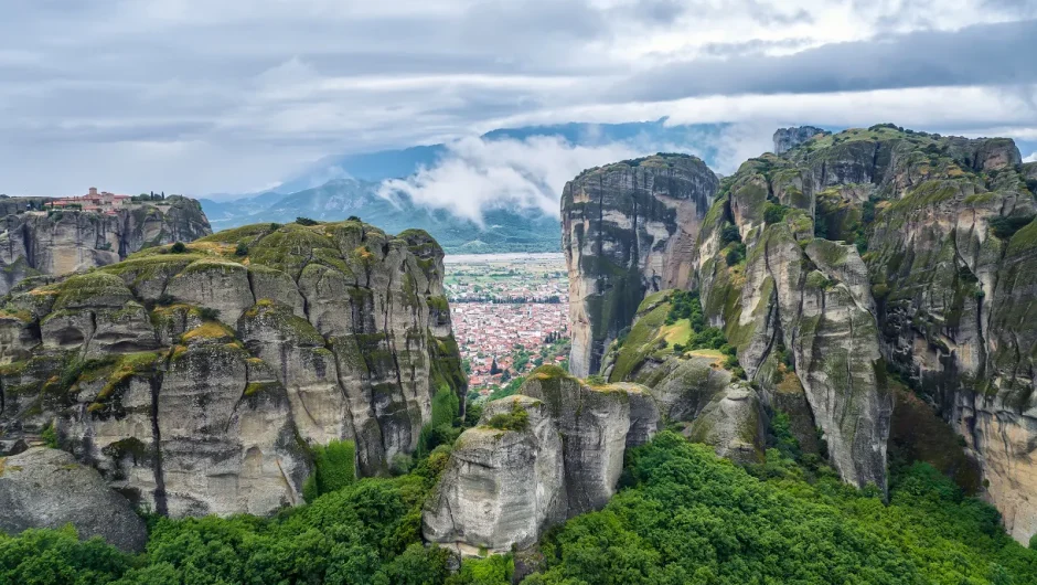 Καστράκι: Το χωριό που αγκαλιάζει τα Μετέωρα – 4+2 αξέχαστες εμπειρίες