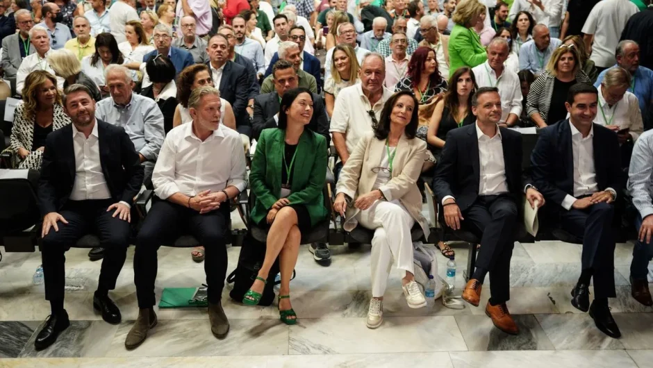 ΠΑΣΟΚ: Τι έχουν τα έρμα και ψοφάνε;