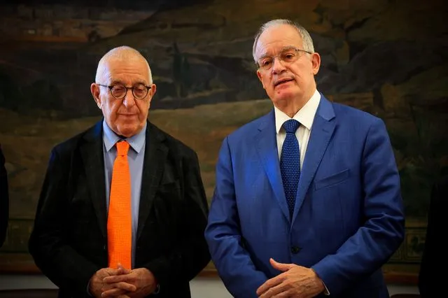 Τασούλας-Κακλαμάνης: Οι “μπαζωτές” πορισμάτων επιβραβεύονται…