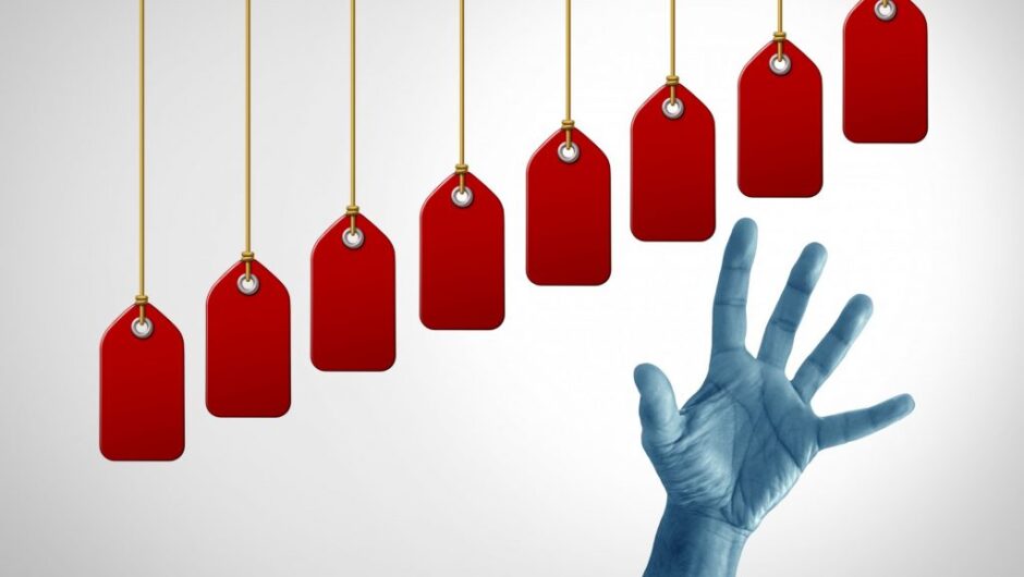 Τράπεζα της Ελλάδας: Ο πληθωρισμός κερδών «τάισε» την ακρίβεια