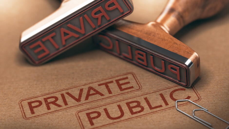 Στα δύσκολα στο κράτος και στους επιστήμονες των δημόσιων πανεπιστημίων στρεφόμαστε