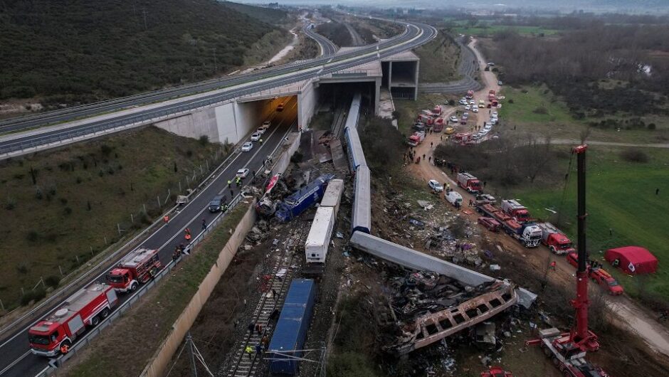 Νέες κυβερνητικές αναληθείς αναφορές για τα Τέμπη