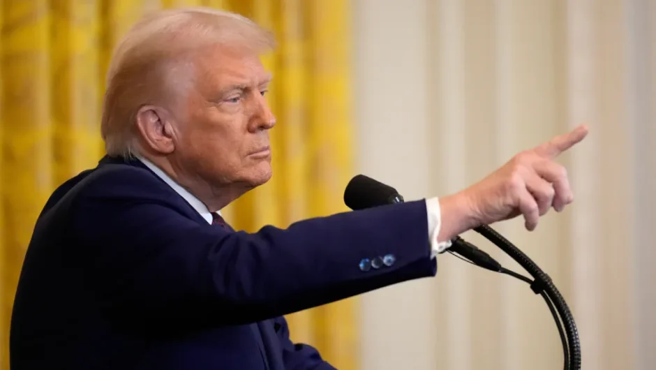 Βλέποντας και κάνοντας