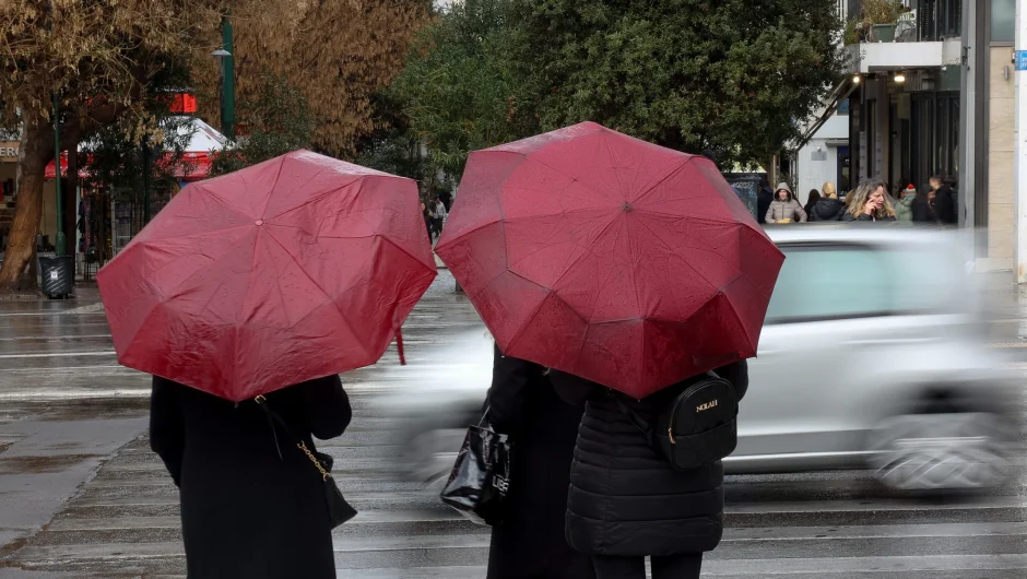 Καιρός: «Συννεφιασμένη Κυριακή» σε όλη την χώρα με τοπικές βροχές και καταιγίδες – Πότε θα δούμε βελτίωση