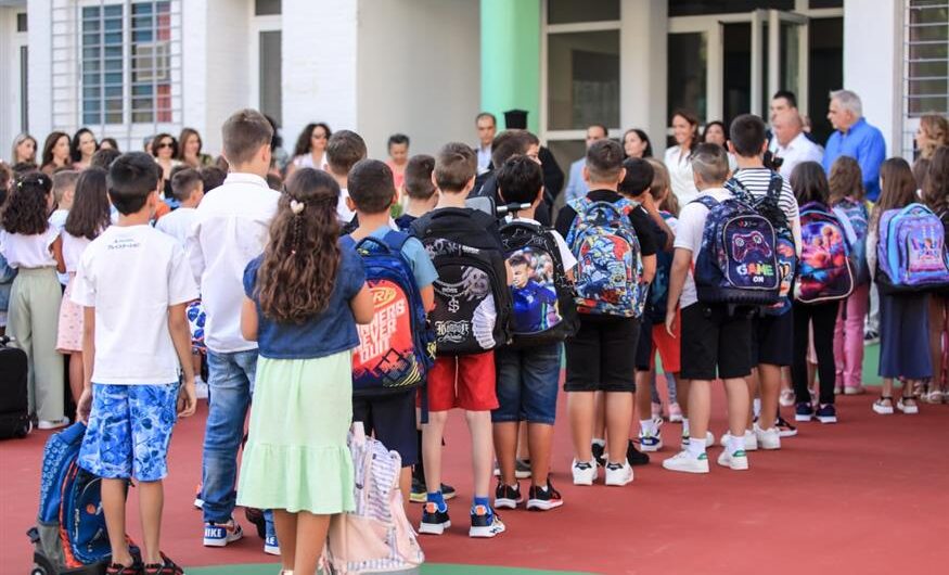 Σχολεία: Εισάγονται μαθήματα φιλοζωίας και υπεύθυνης ιδιοκτησίας ζώων συντροφιάς