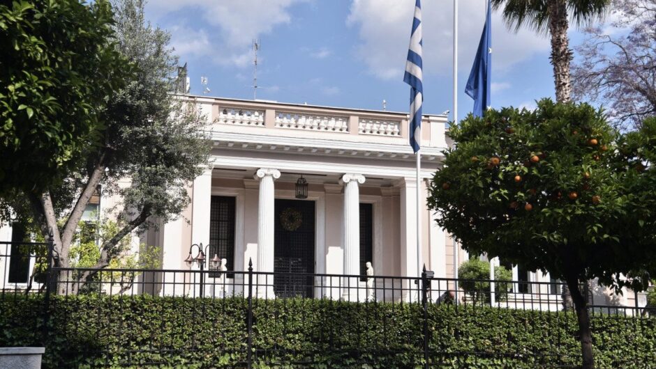 Μαξίμου: Ανατροπή στις δεξαμενές των ψηφοφόρων – Οι κινήσεις Μητσοτάκη